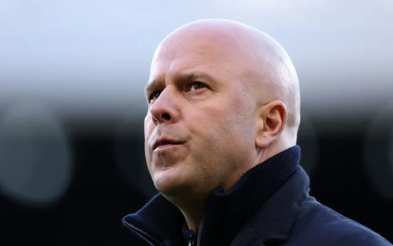 بديل آرني سلوت.. مدرب ألماني جديد يقترب من قيادة نادي ليفربول الإنجليزي